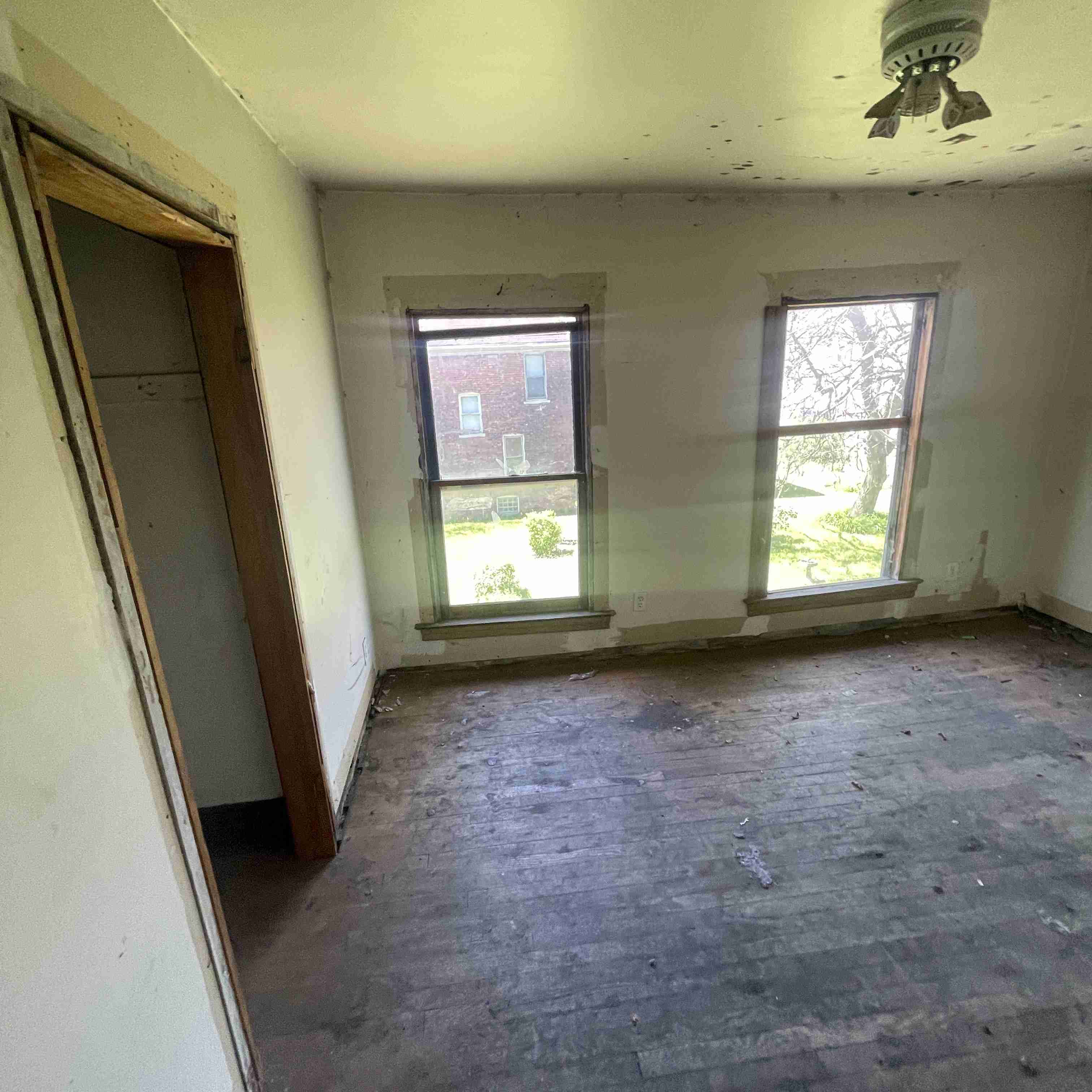 67 Englewood (57).jpg